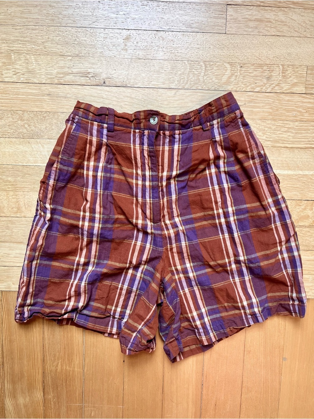 Vintage 90’s brown plaid cotton shorts 10